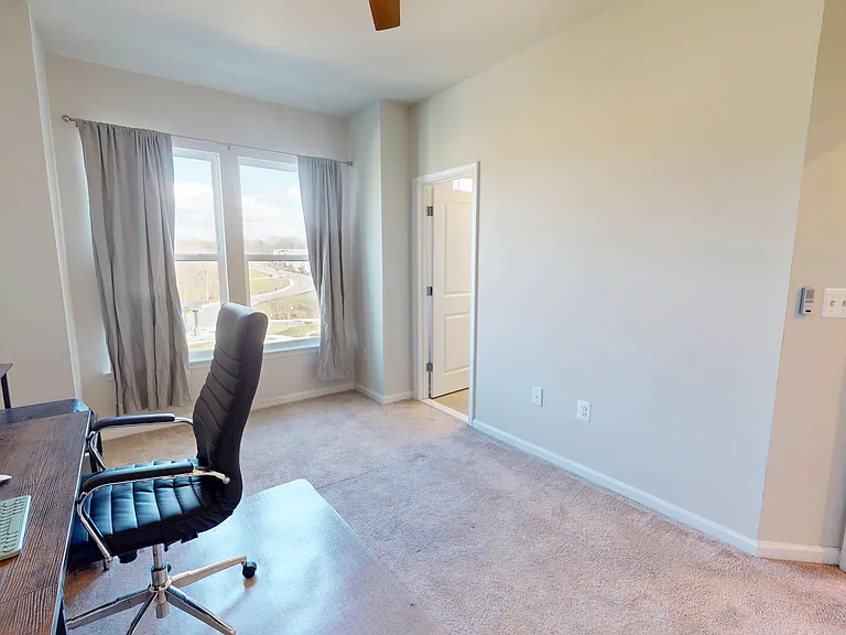 3485 Cormorant Dr — Photo 23