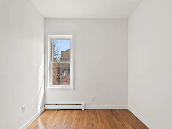 2308 Morris Avenue image 7 of 20