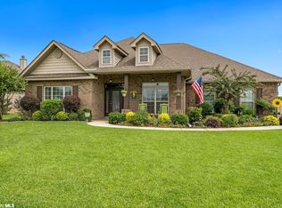 653 Parish Lakes Dr, Foley, AL 36535