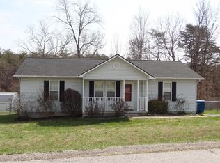 79 Chelsea Dr, Crossville, TN 38555