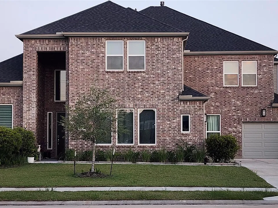 21627 Cabramatta Field Dr