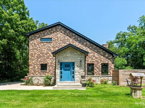 19W676 99th St, Lemont, IL 60439