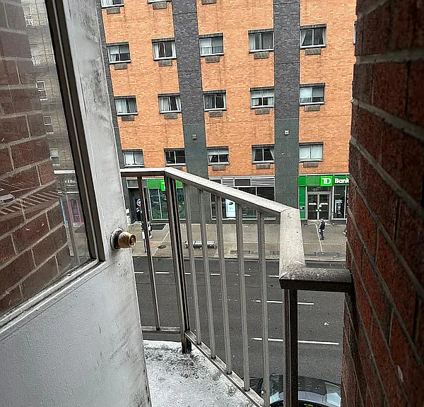 170 W 23rd St #4P — Photo 4