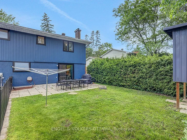 516 Buchanan Cres — Photo 40