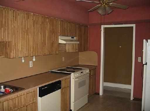 2nd image of 5677 SW 39th St
