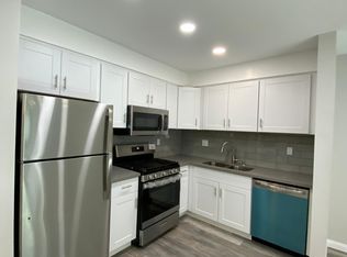 1415 Hauser Blvd, Los Angeles, CA 90019