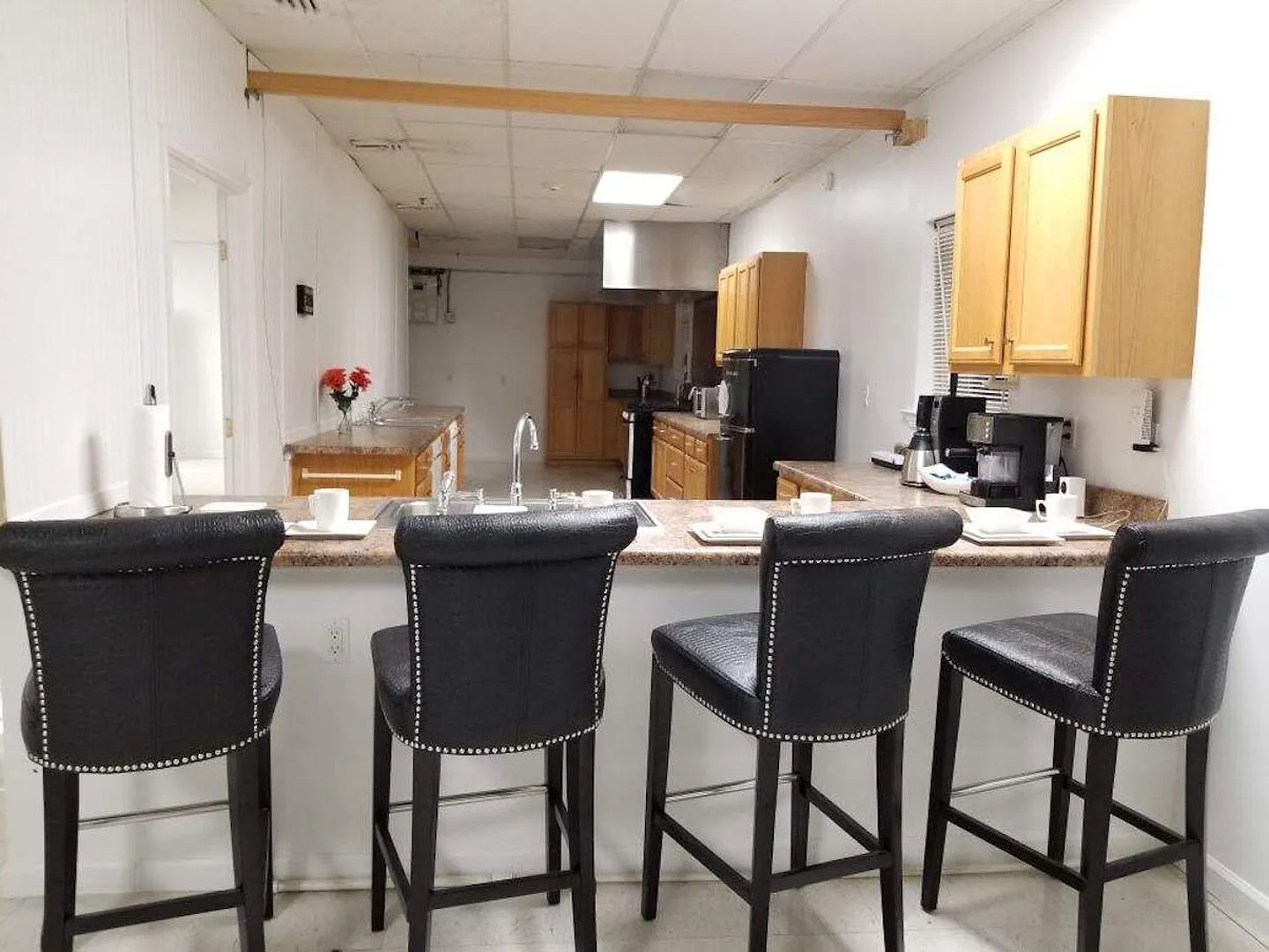 9BR Amazing Deal. Sleeps 19. Book Today! — Photo 4