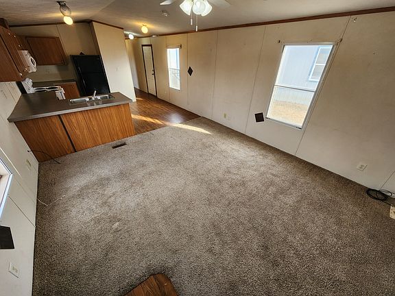 2nd image of 16780 County Road 1525garden Oaks #13
