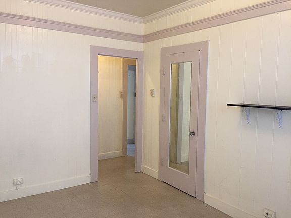 2nd image of 1525 Piikoi St #3