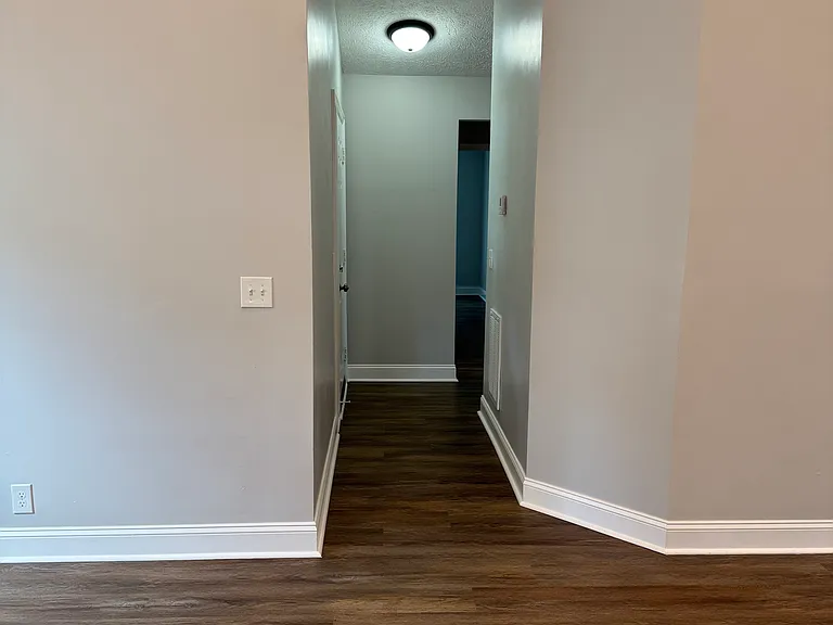 2000 Lassiter Dr — Photo 17