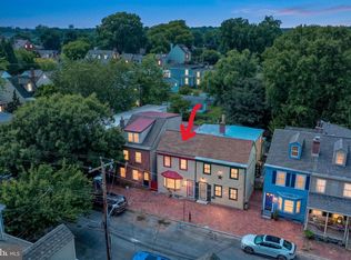 216 E 2nd St, New Castle, DE 19720