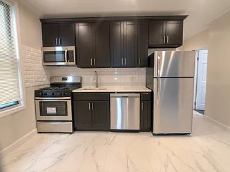 Rented by Realty 2000 Corp