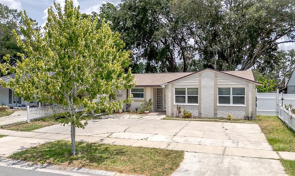1st image of 3217 Saddlebrook Ave