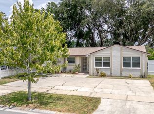 3217 Saddlebrook Ave, Tampa, FL 33618