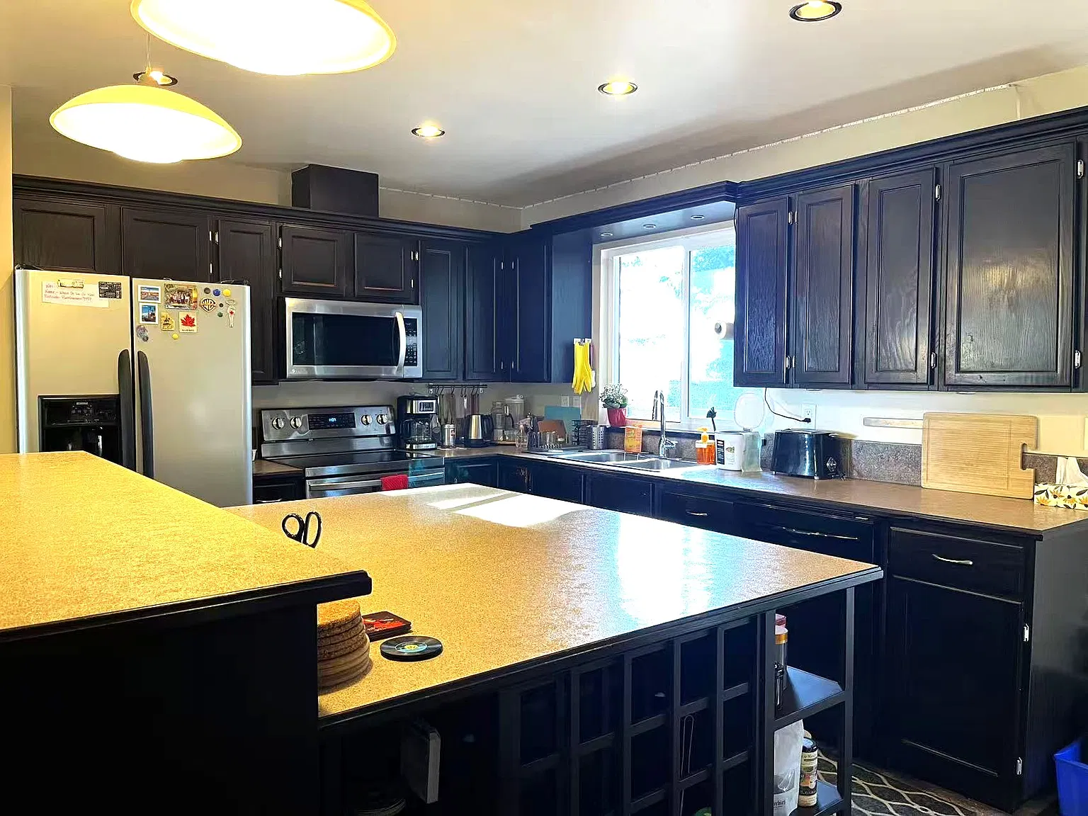 2 bed, 1000 sqft, $2,200 — Photo 4