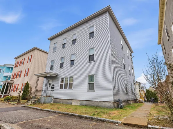 553 Dubuque Street, Manchester, NH 03102
