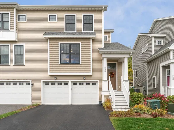 366 O'Brien Farm Road, South Burlington, VT 05403