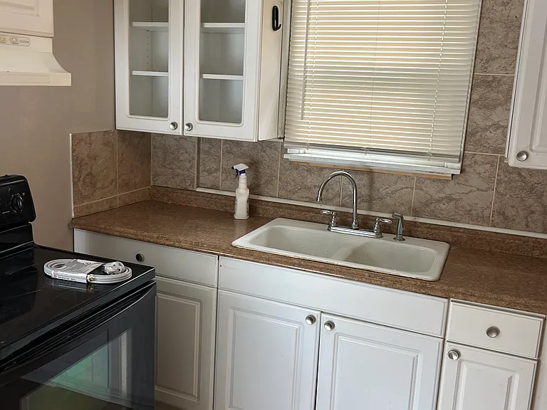 29 Spokane Dr — Photo 1