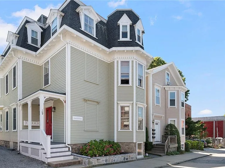 109 Church St #3 — Photo 2