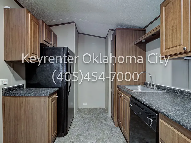 3508 N Douglas Blvd #13 — Photo 12