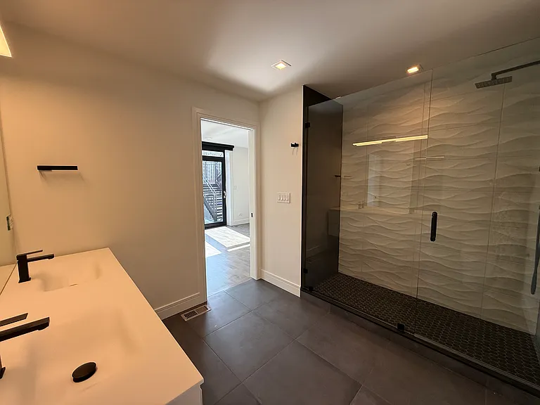719 N Elizabeth St #3N — Photo 31