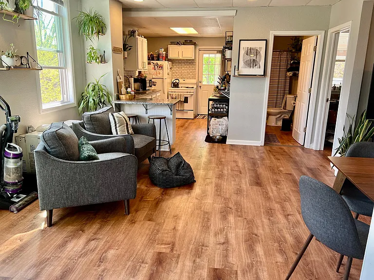 257 Straight Ave NW #3 — Photo 3