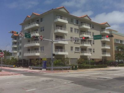 2600 Collins Ave APT 304, Miami Beach, FL, 33140