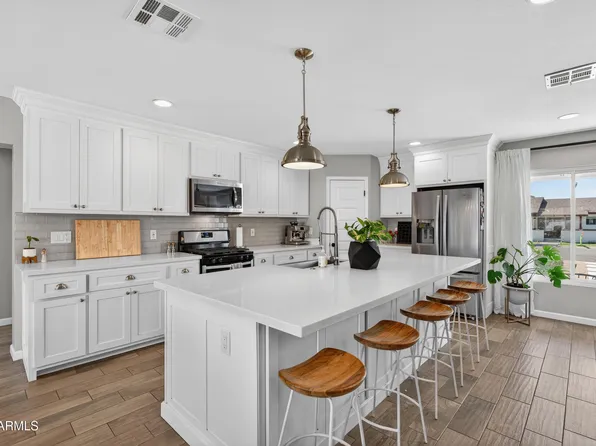 4622 E VIRGINIA Avenue, Phoenix, AZ 85008