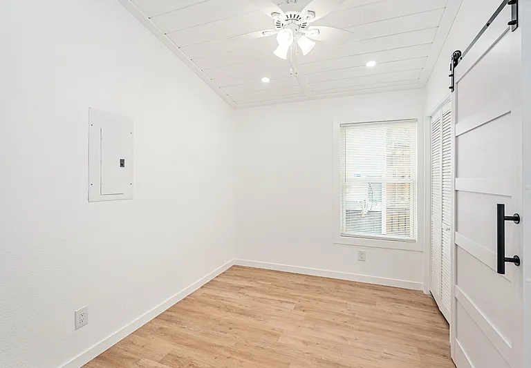 204 Marlin St #14 — Photo 7