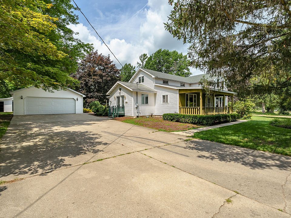 1st image of 10234 34th St