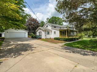 10234 34th St, Gobles, MI 49055