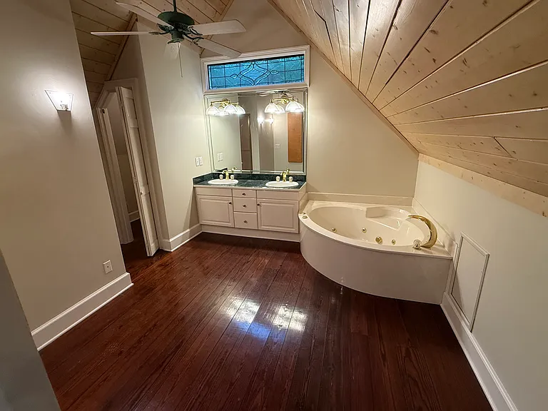 6975 Jones Mill Rd — Photo 17