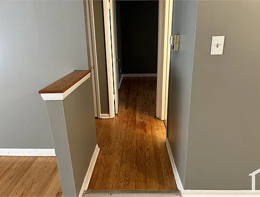 2 bed, 1000 sqft, $1,500 — Photo 2