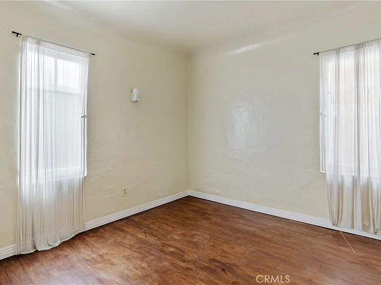1506 Bayview Dr — Photo 16