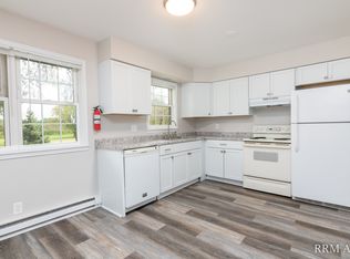 9812 Prairie Rdg #9806GB, Richmond, IL 60071