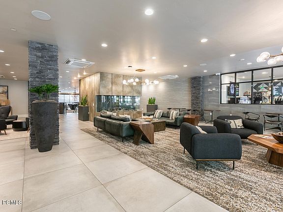 2nd image of 909 W Peace Tree Trl Unit 310