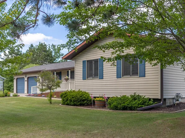 6834 Dickinson Dr NW, Bemidji, MN 56601