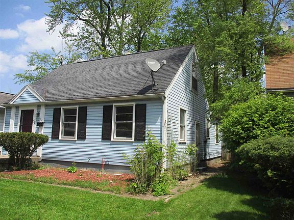 2nd image of 1814 N Johnson St