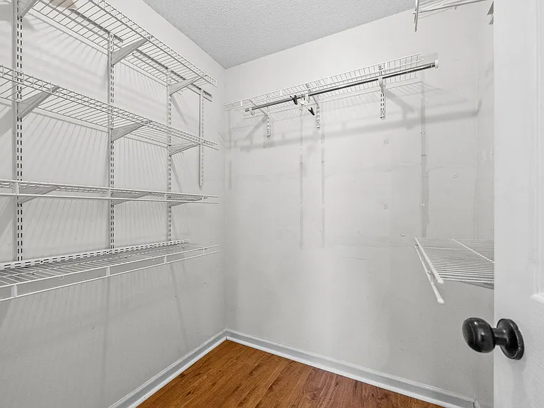 1409 Janet Way Dr — Photo 20