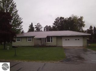 203 N Coral St, Kalkaska, MI 49646