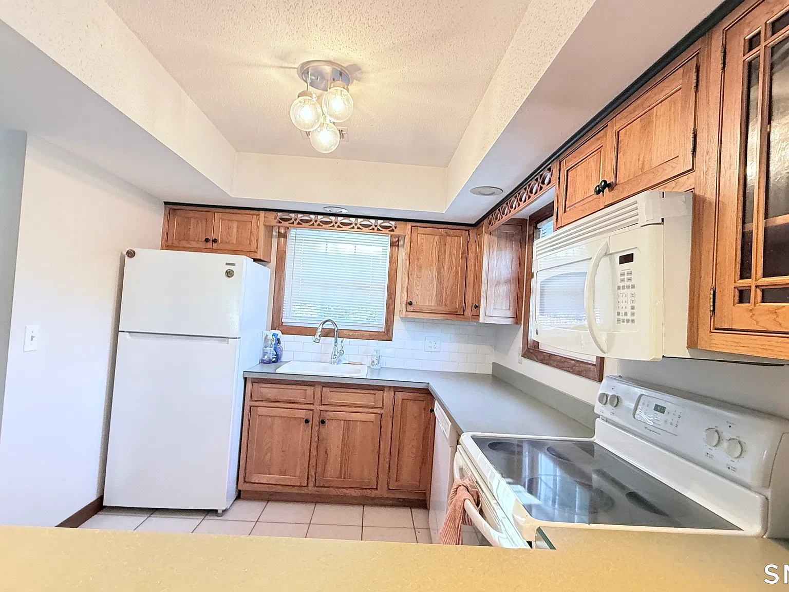2 bed, 1.5 bath, 1432 sqft, $2,150 — Photo 4