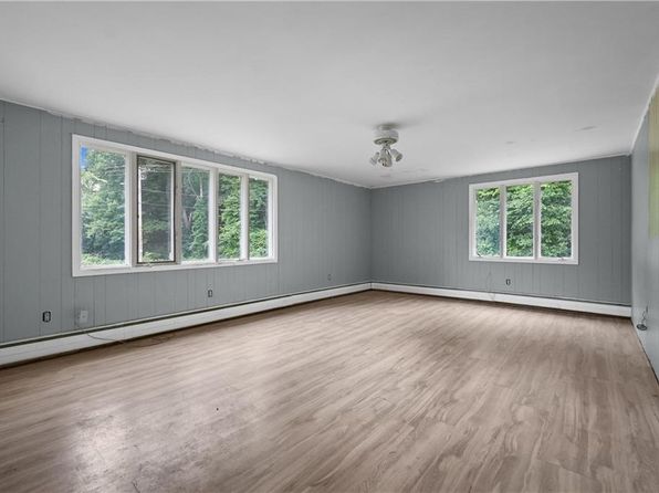 warwick-rhode-island-66003607 picture