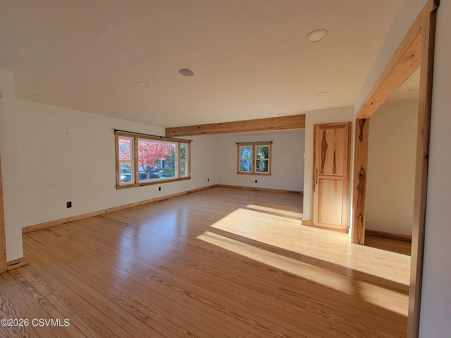 2 bed, 1328 sqft, $1,800 — Photo 4