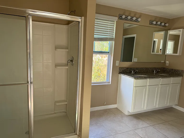 1627 Pham Dr — Photo 10