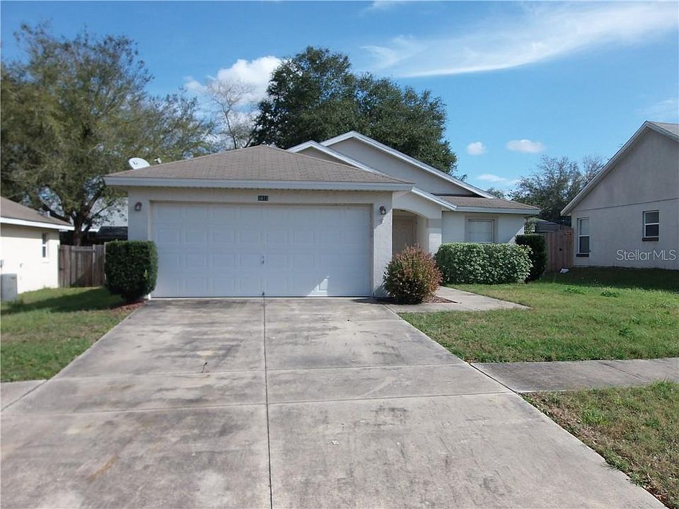 2nd image of 3613 Meadow Green Dr