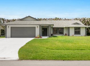 731 SE Majestic Terrace, Port St Lucie, FL 34983