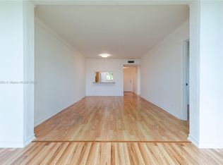 9420 Poinciana Pl APT 210, Fort Lauderdale, FL 33324