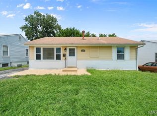 9715 Ridge Ave, Saint Louis, MO 63114