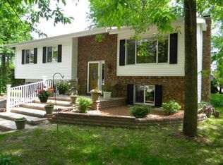 3 Shamrock Ct, Plattsburgh, NY 12901