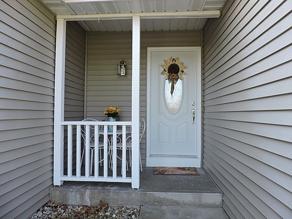 2nd image of 29266 Walerko Dr